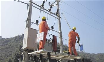 Giảm TTĐN trên lưới điện phân phối: Bắt đầu từ các công ty điện lực
