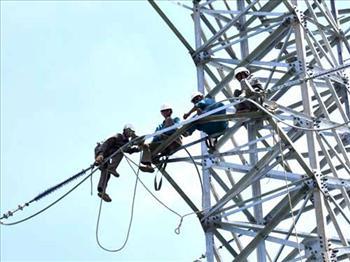 Đóng điện và đưa vào vận hành đường dây 500 kV Pleiku - Mỹ Phước - Cầu Bông