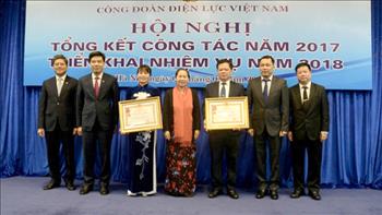 Công đoàn Điện lực Việt Nam sát cánh cùng chuyên môn hoàn thành các chỉ tiêu năm 2017