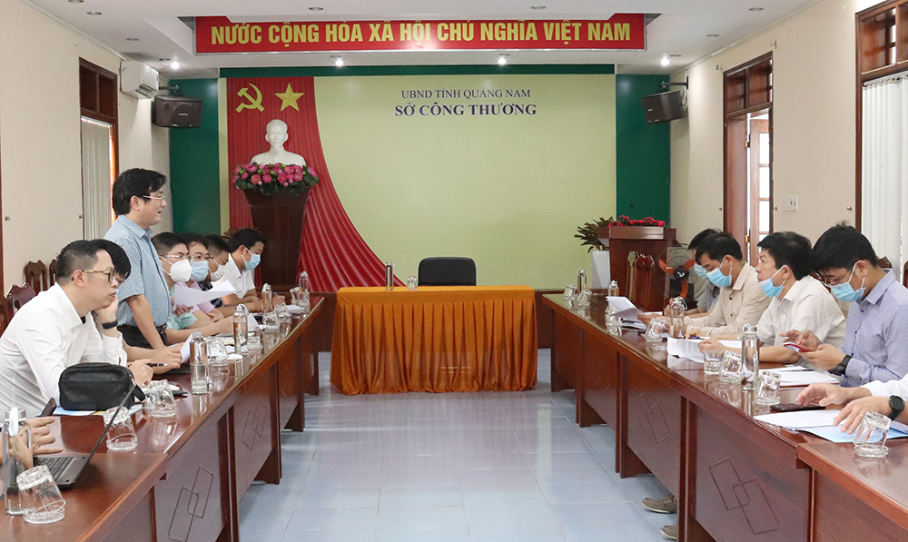 Quảng Nam: Vẫn còn hàng chục khoảng néo đường dây 500kV mạch 3 chưa giải phóng mặt bằng