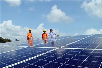 Quảng Nam: Hệ thống điện mặt trời mái nhà tăng nhanh