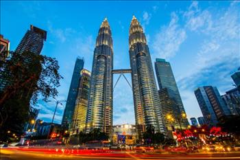 Hạ viện Malaysia thông qua dự thảo Luật Bảo tồn và tiết kiệm năng lượng