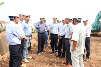 Chủ tịch HĐTV EVN đốc thúc tiến độ các vị trí móng cọc Dự án đường dây 500kV NMNĐ Nam Định 1 – Phố Nối