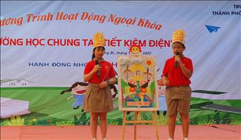 Điện lực TP Uông Bí tổ chức tuyên truyền tiết kiệm điện tại Trường tiểu học Lê Lợi