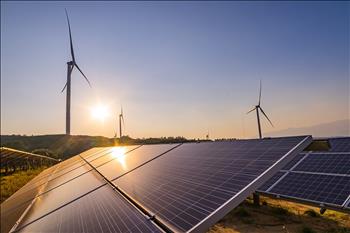 Mỹ: 18 dự án năng lượng tái tạo quy mô lớn được công bố trong tháng 8