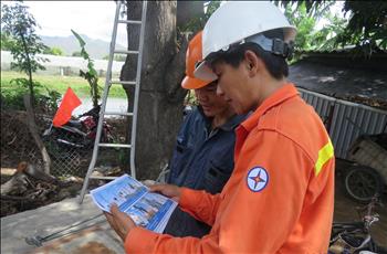 Tuyên truyền bảo vệ hành lang an toàn lưới điện trên địa bàn tỉnh Bình Thuận