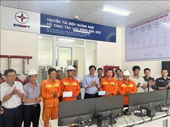 Đóng điện Trạm cắt 220kV Đăk Ooc phục vụ nhập khẩu điện từ Lào về Việt Nam