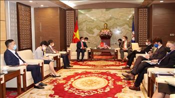 Chủ tịch HĐTV EVN Dương Quang Thành làm việc với Đại sứ Hoa Kỳ tại Việt Nam