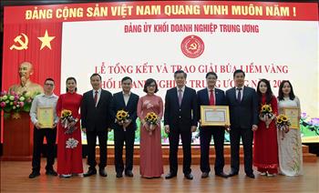 Đảng ủy Khối Doanh nghiệp Trung ương tổng kết và trao Giải Búa liềm vàng năm 2022