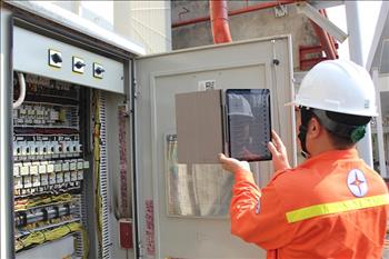 Chuyển đổi số nâng cao công tác quản lý vận hành lưới điện truyền tải