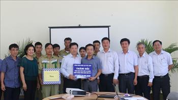 Công đoàn Điện lực Việt Nam thăm hỏi người lao động EVN tại tỉnh Thái Bình