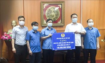 Công đoàn Điện lực Việt Nam hỗ trợ Liên đoàn Lao động tỉnh Bắc Giang và Công đoàn Y tế Việt Nam phòng, chống dịch COVID-19