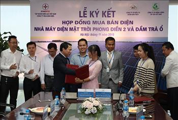 Thêm 2 hợp đồng mua bán điện mặt trời được ký kết