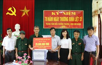 Công đoàn Điện lực Việt Nam thăm hỏi, tri ân các thương bệnh binh 