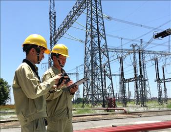 Truyền tải điện Hà Nội: Đảm bảo truyền tải điện an toàn trong cao điểm nắng nóng