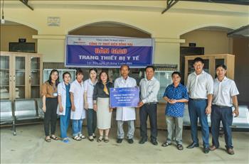 Công ty Thủy điện Đồng Nai hỗ trợ trang thiết bị cho Trạm y tế xã Lộc Bảo, tỉnh Lâm Đồng