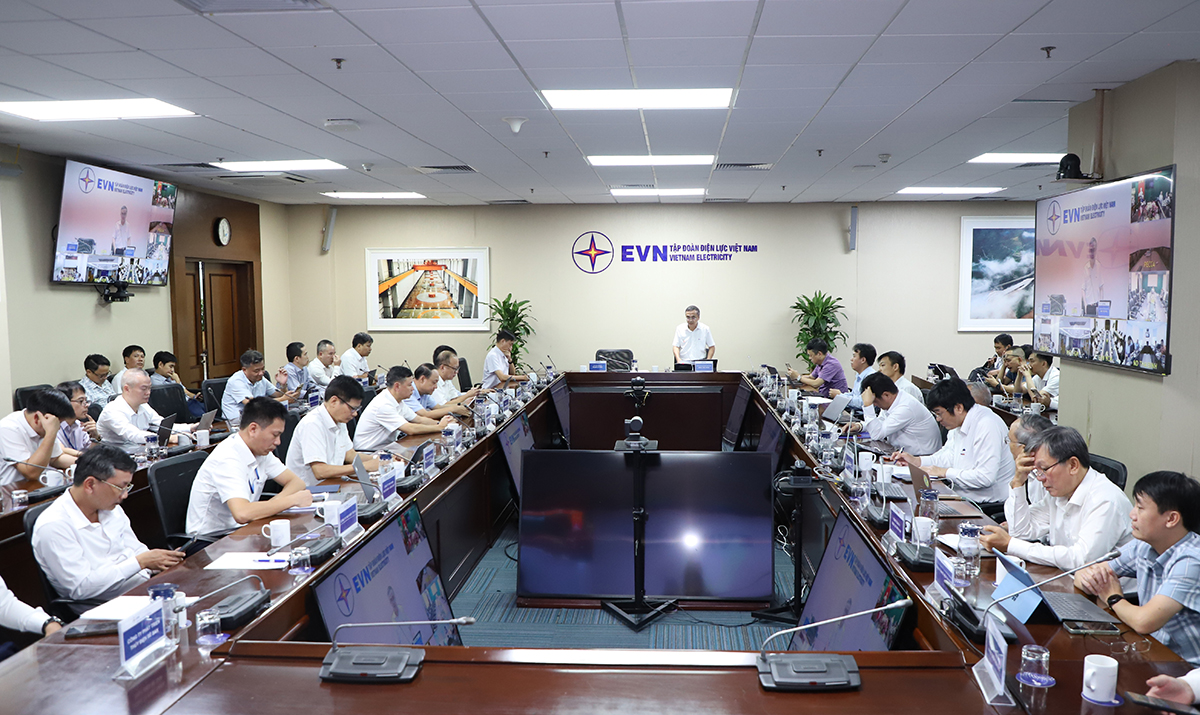 EVN tổ chức Hội nghị công tác an toàn 9 tháng đầu năm 2026