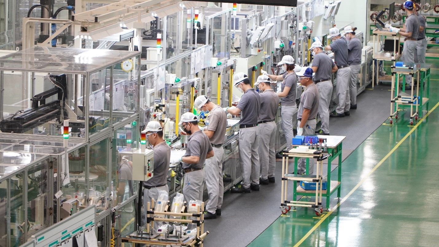 chuyền lắp ráp motor Toshiba tại Amata 