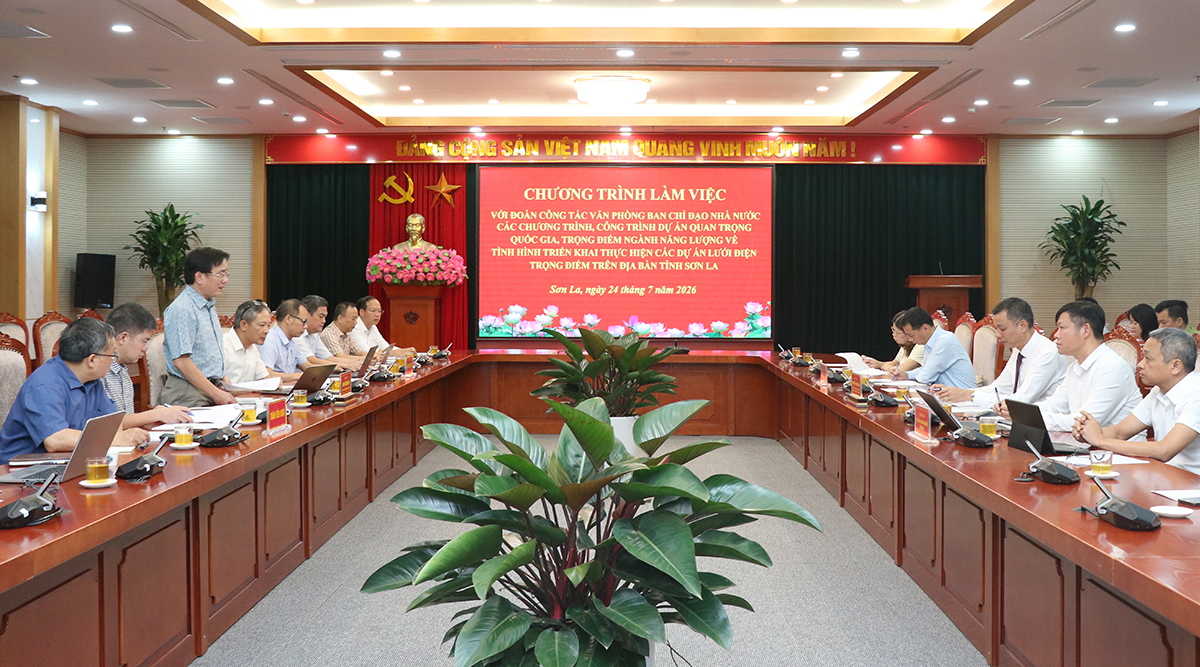 Sơn La tập trung tháo gỡ vướng mắc cho các dự án truyền tải điện trọng điểm 15:52, 24/07/2026