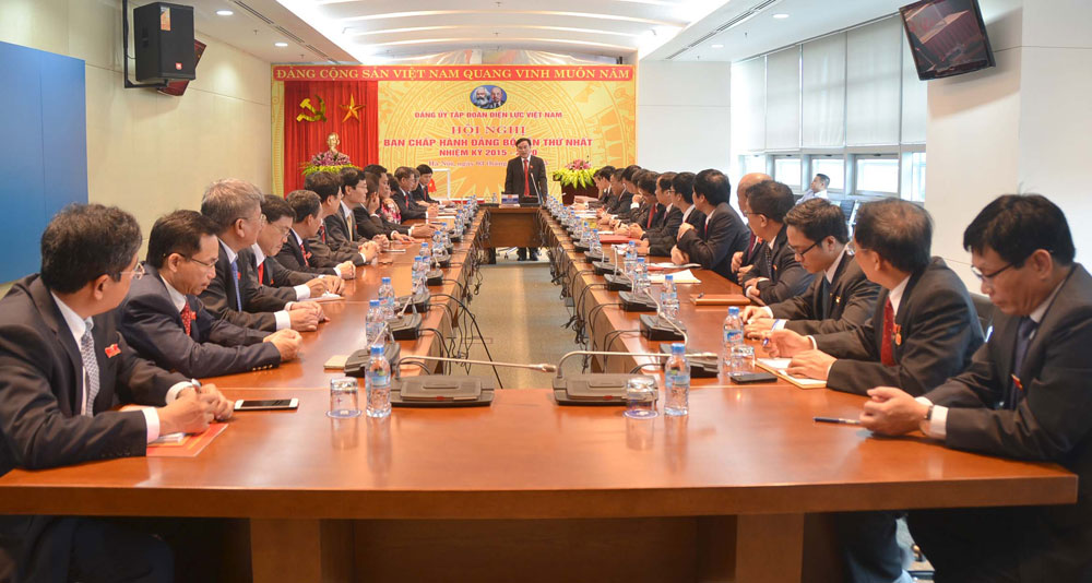 Tổ chức Đảng tại các doanh nghiệp sau cổ phần hóa Thay đổi thế nào cho phù  hợp