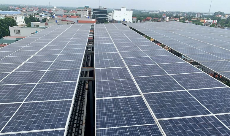 Bản tin nguồn: Điện mặt trời mái nhà giúp giảm áp lực hệ thống ở Hưng Yên